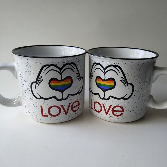 2 × Disney Mickey Rainbow Heart Hands Pride Love Mug 20oz - Picture 1 of 7